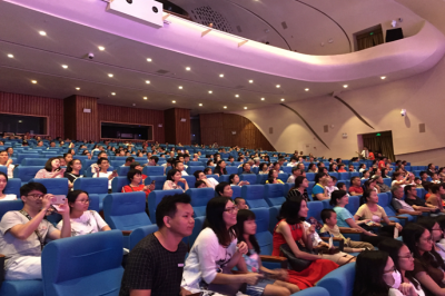 堅(jiān)基地產(chǎn)丨“《風(fēng)從中原來》——大型原創(chuàng)山歌舞臺劇”專場拓客活動(dòng)圓滿舉行