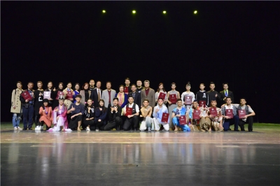 堅基演藝丨堅基藝術團精彩演繹《舞春?！窐s獲省第五屆嶺南舞蹈大賽“單雙三”組金獎